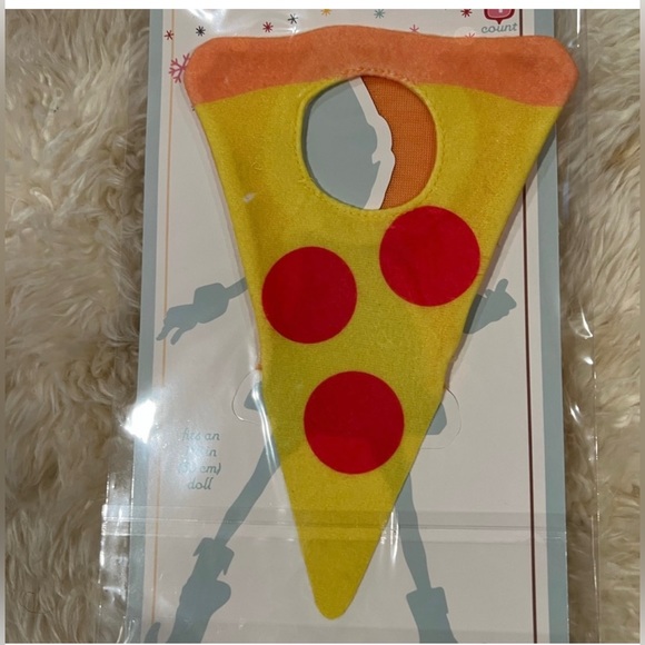 Target Bullseye Playground Holiday Helper Costumes🎅🏻🎄 - Picture 6 of 11